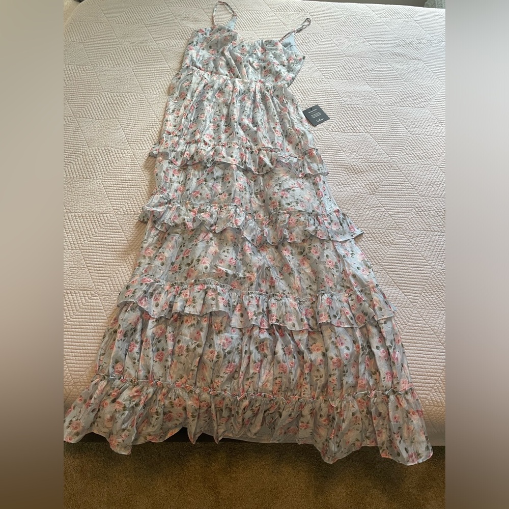 Lulus Maxi
